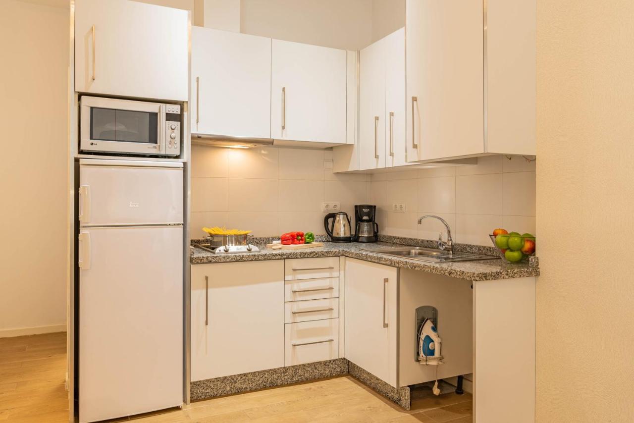 Feelathome Merced Apartments Малага Экстерьер фото