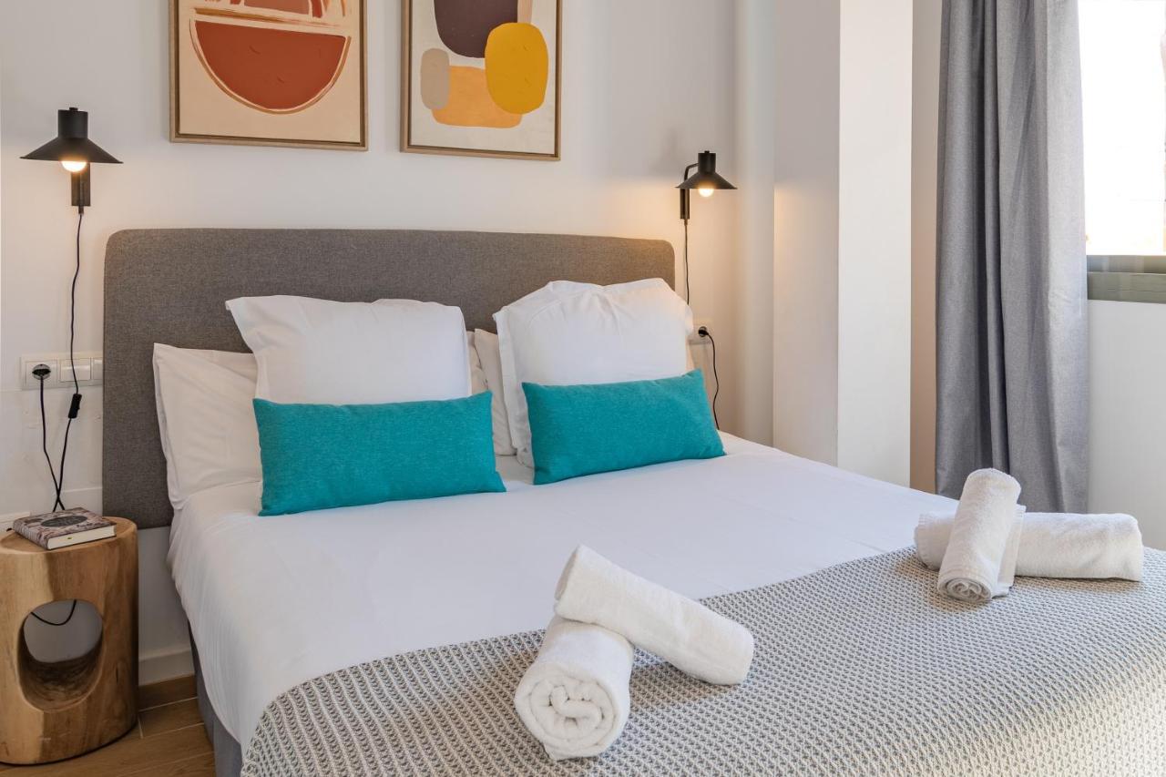 Feelathome Merced Apartments Малага Экстерьер фото
